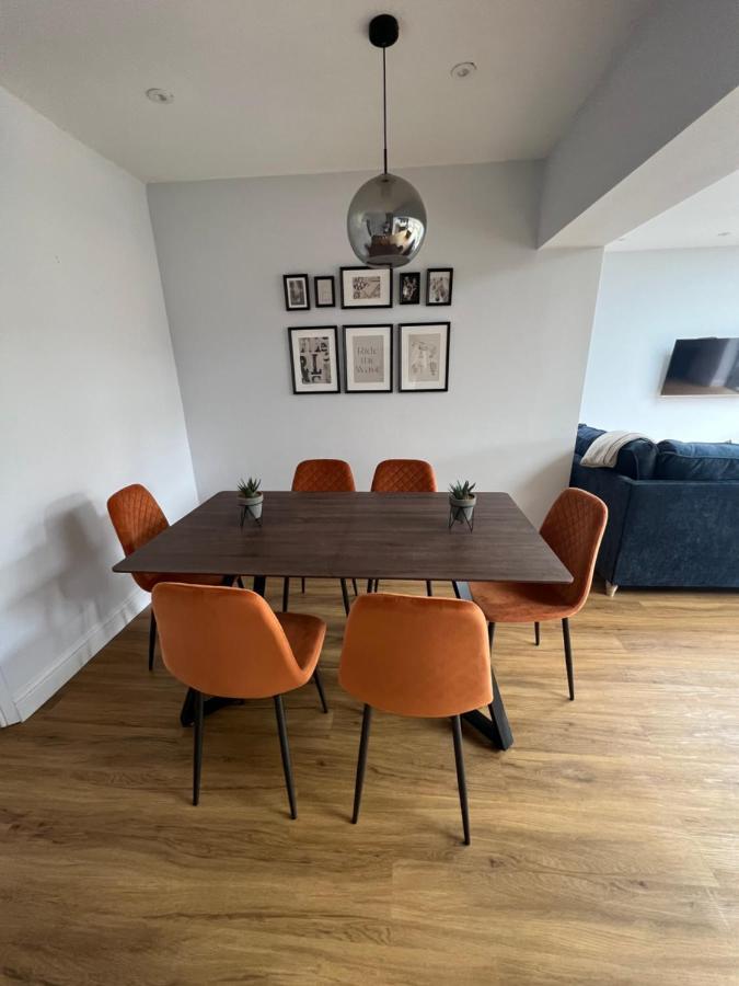 3 Bed Luxury Open Plan Living Villa Rayleigh Exteriör bild